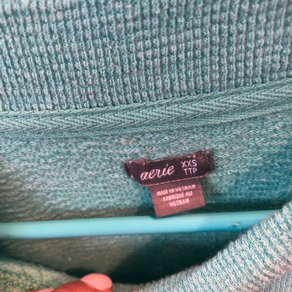 Runs very large. Fits like a small! - Picture 2 of 2